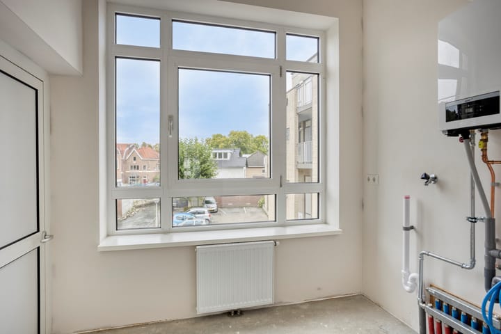 Photo 22 of Oranjelaan 1-D