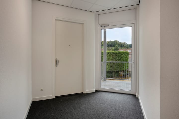 Photo 23 of Oranjelaan 1-D