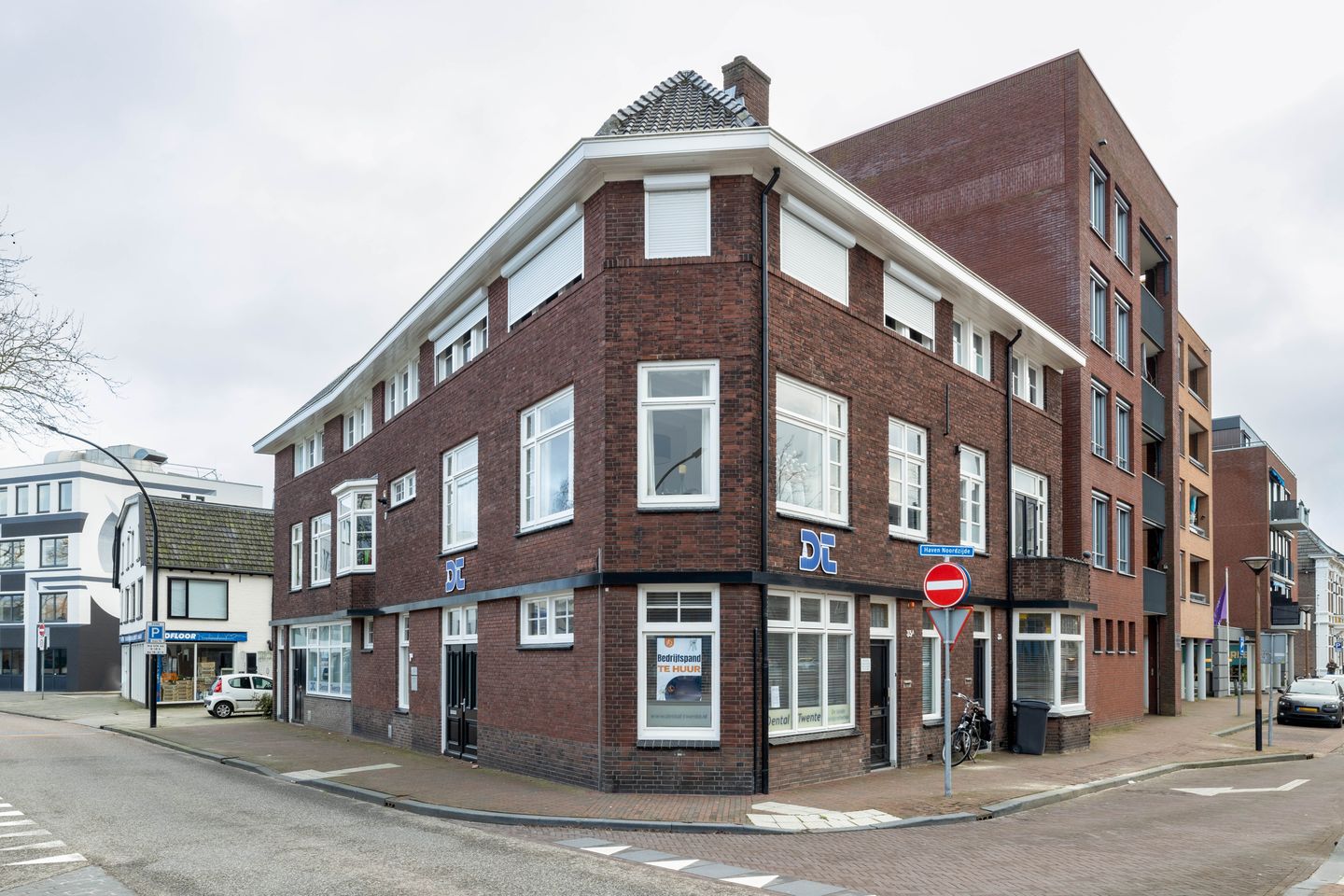 Bekijk foto 1 van Brugstraat 1
