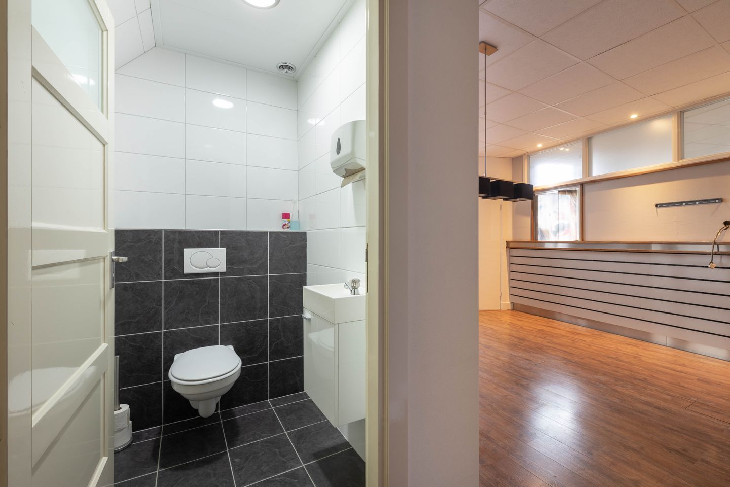 Bekijk foto 4 van Brugstraat 1
