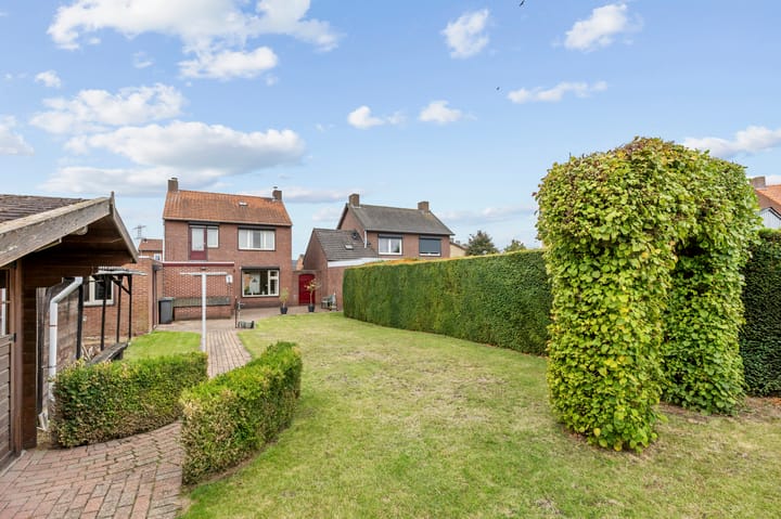 Photo 36 of Muncadostraat 9