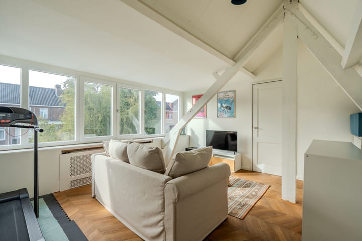 Foto 31 van Rubensstraat 74-2