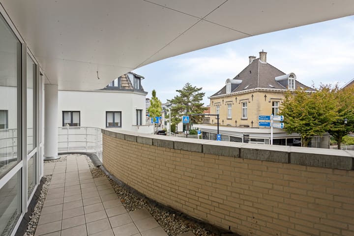 Foto 5 van Oranjelaan 1-E