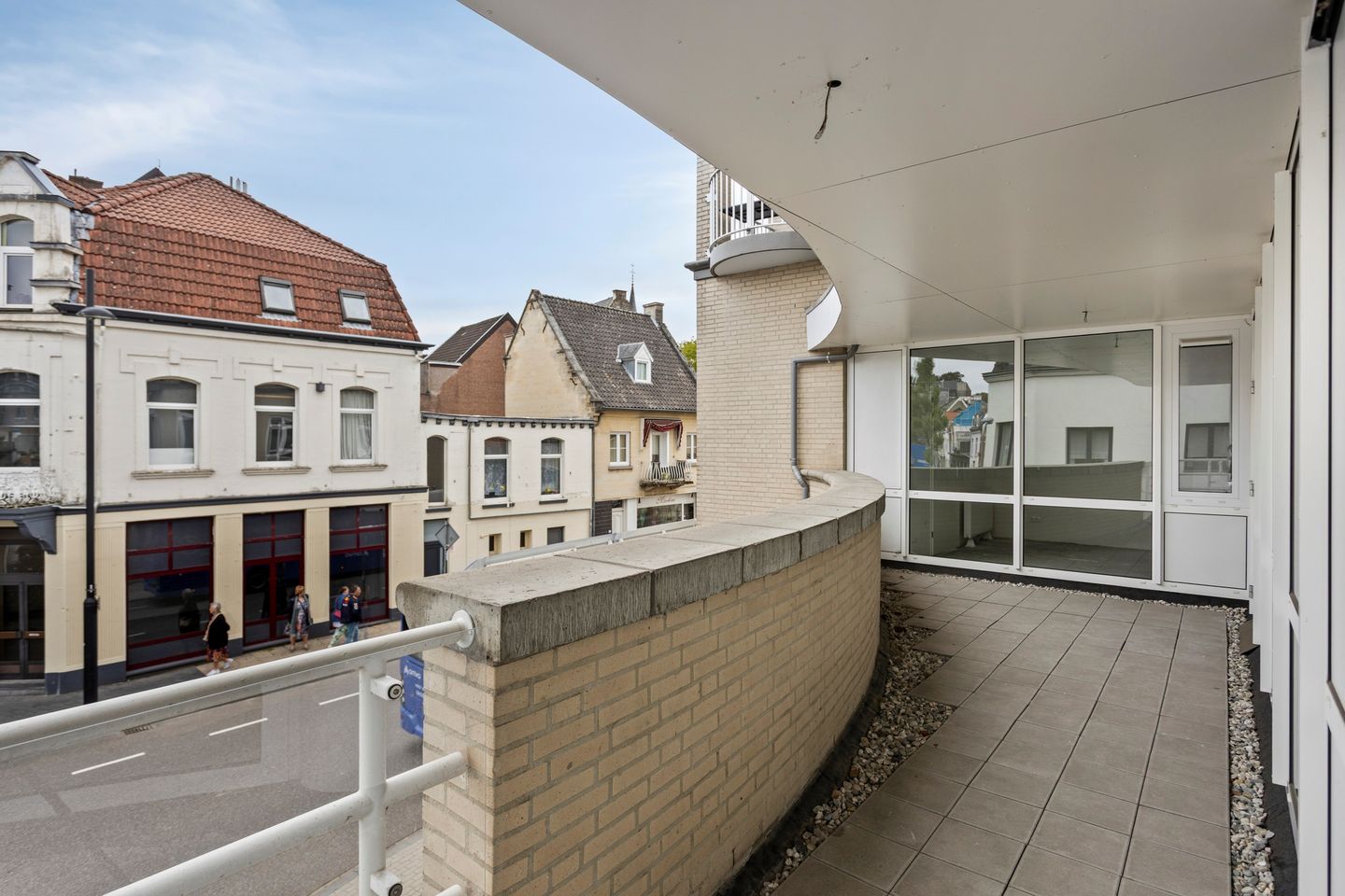 Foto 19 van Oranjelaan 1-E