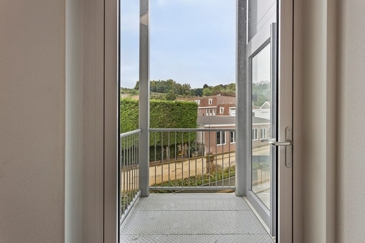 Foto 27 van Oranjelaan 1-E