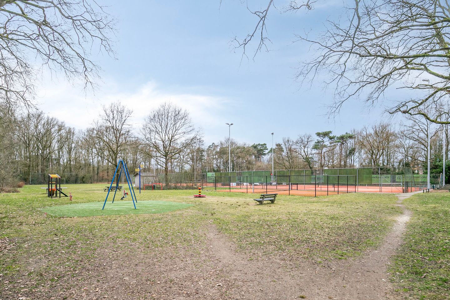 Foto 34 van Aan de Heerstraat 4