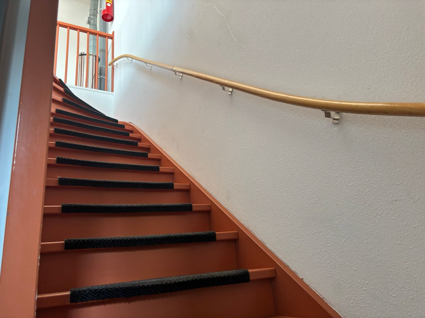 View photo 5 of Dwarsweg 33