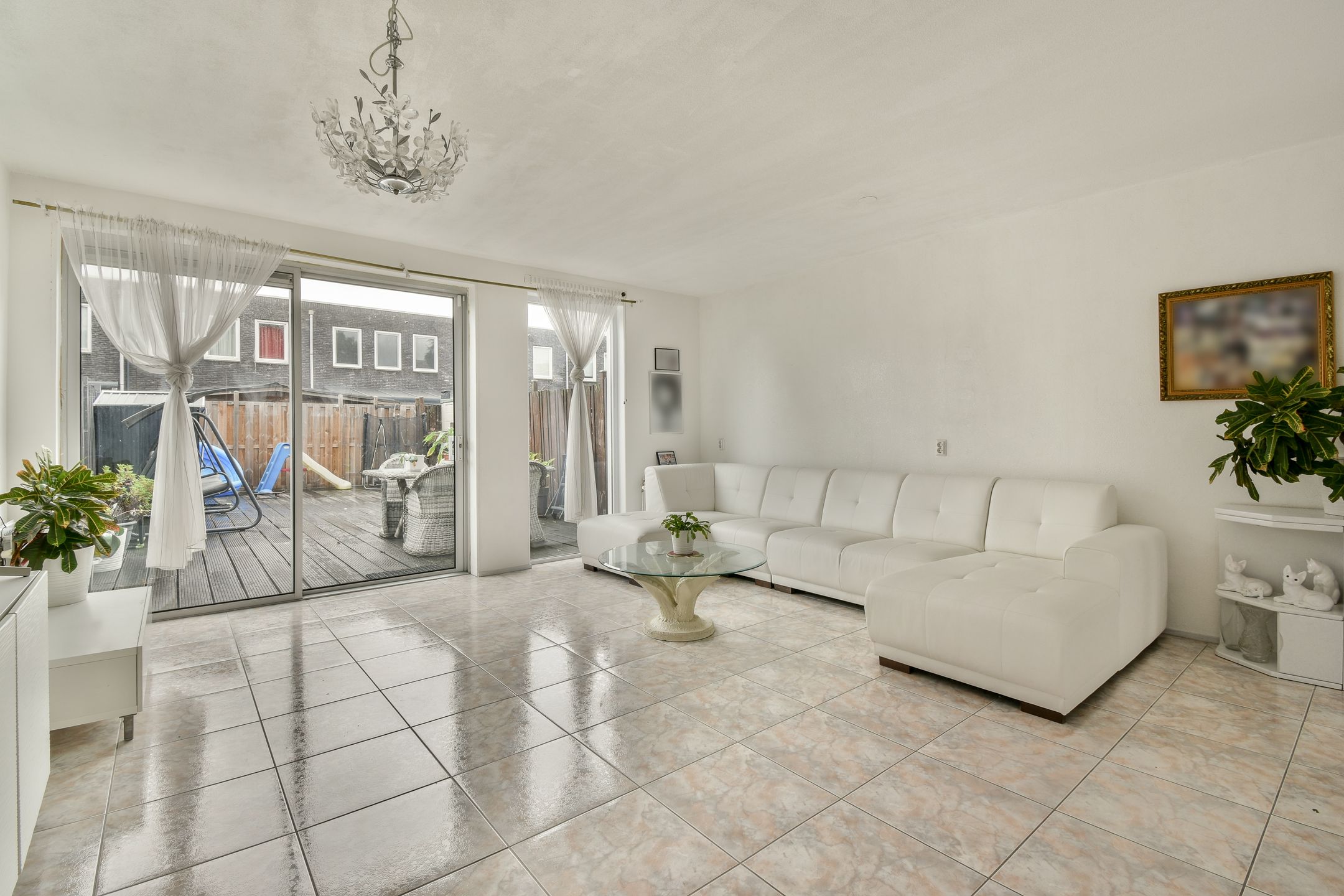 Foto 3 van Raoul Wallenberghofje 8