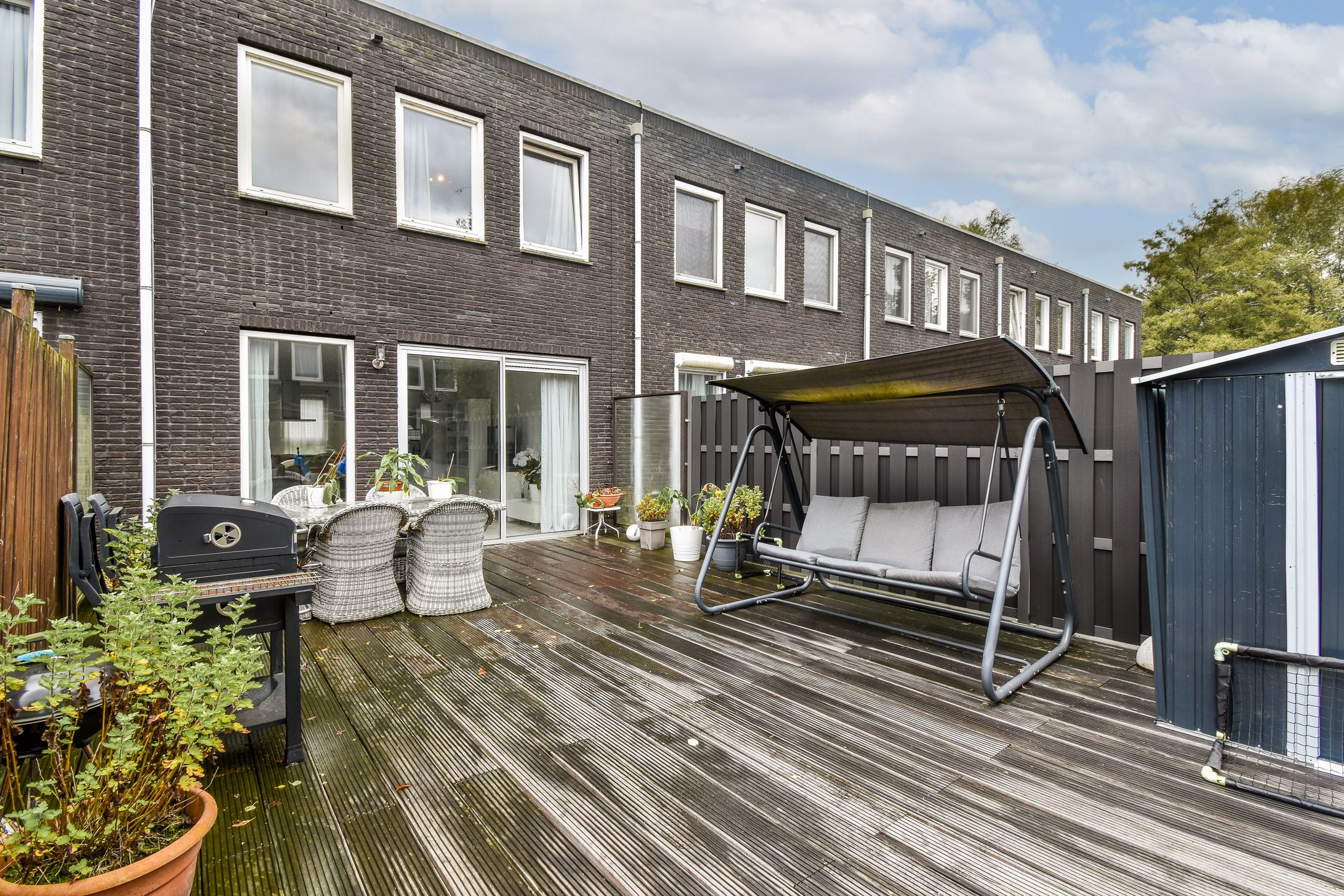 Foto 6 van Raoul Wallenberghofje 8