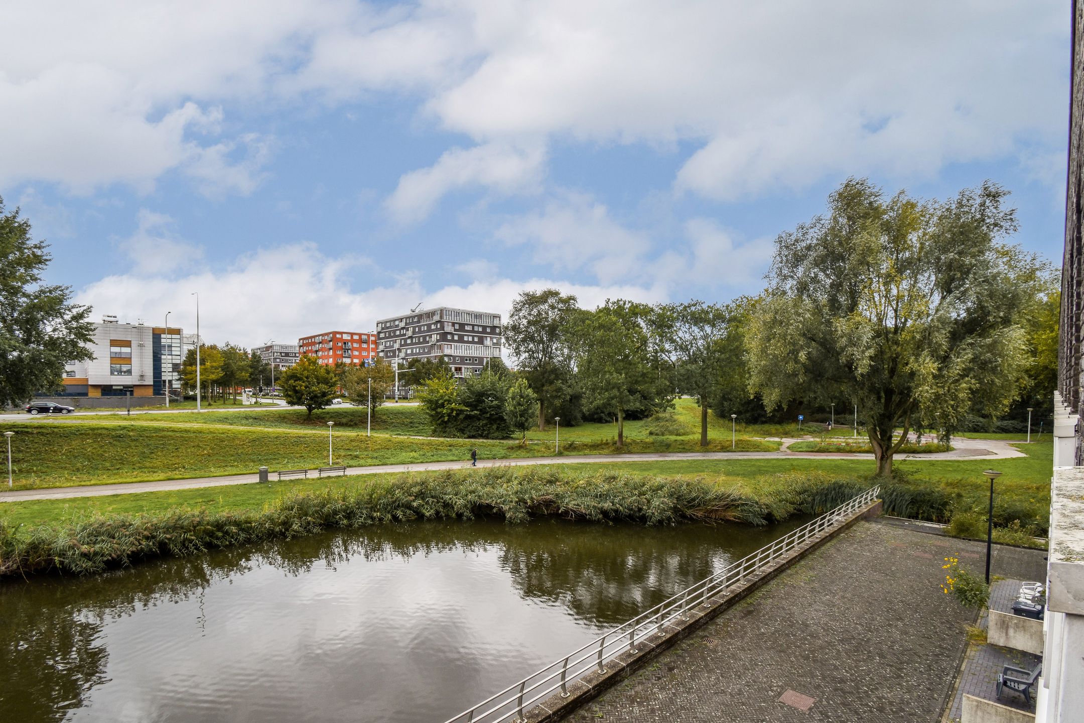 Foto 18 van Raoul Wallenberghofje 8