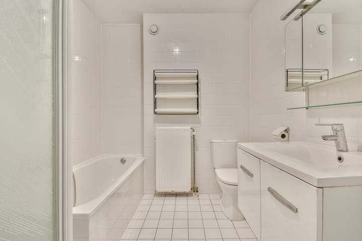 Photo 19 of Raoul Wallenberghofje 8