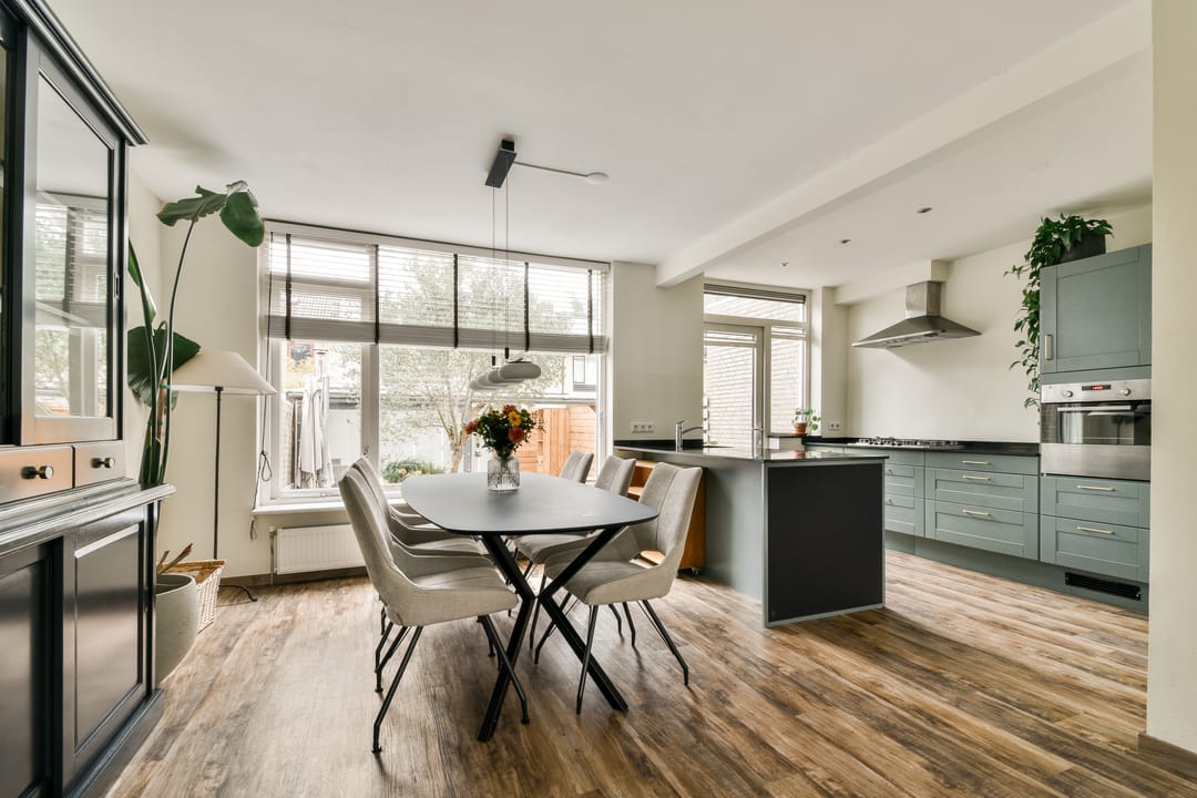 Photo 2 of Doys van der Doesstraat 37