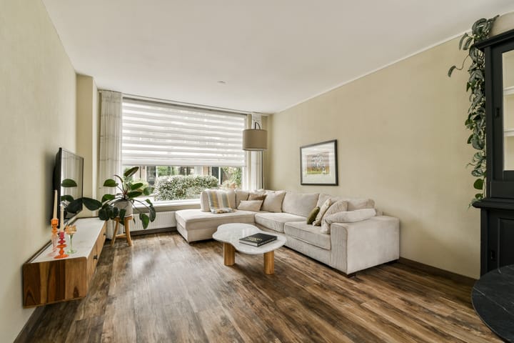 Foto 7 van Doys van der Doesstraat 37