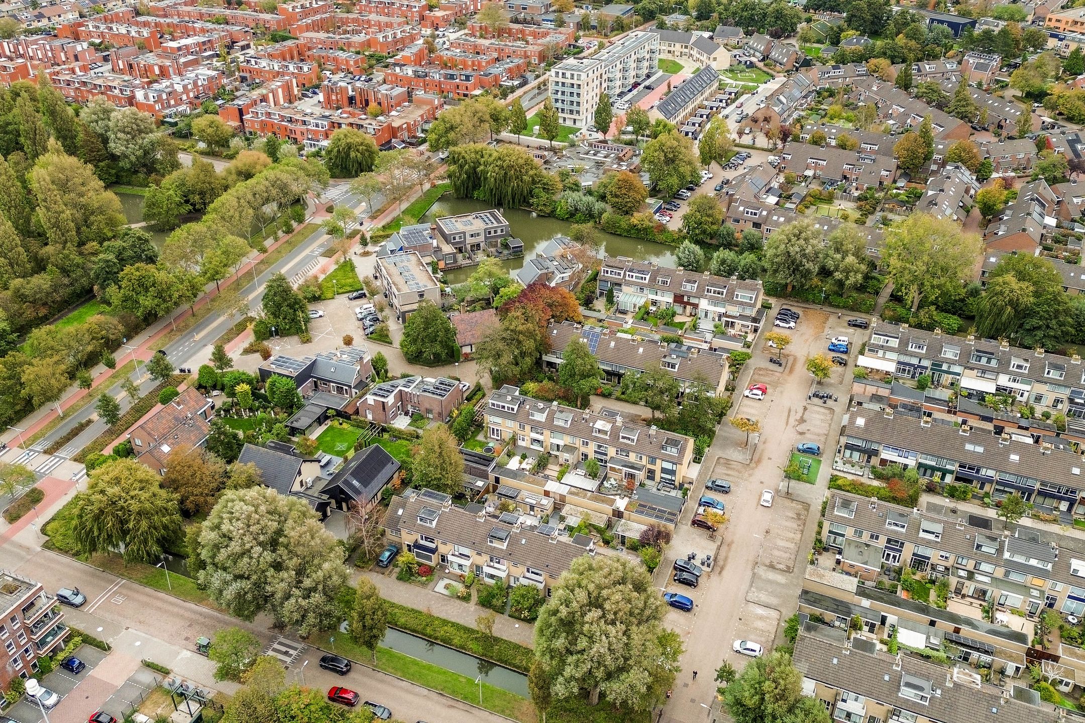 Photo 33 of Doys van der Doesstraat 37