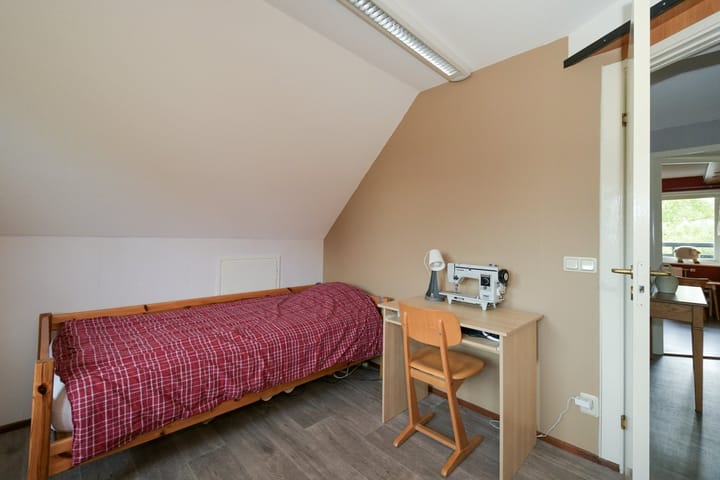 Foto 28 van Burgemeester Wuiteweg 154