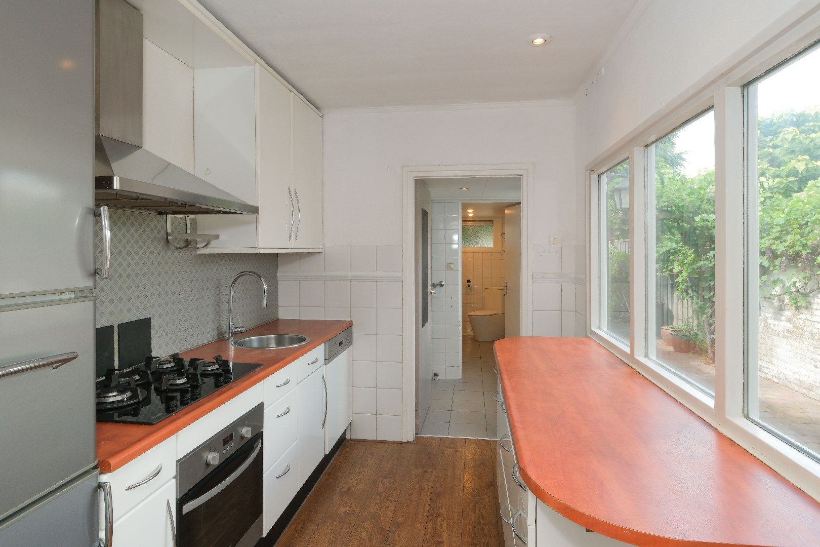 Photo 18 of Toekomststraat 126