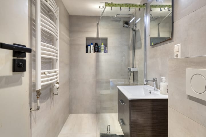 Photo 10 of Robert Scottstraat 10