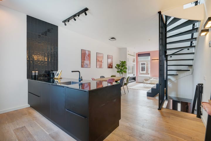 Foto 2 van Zandvoortstraat 10