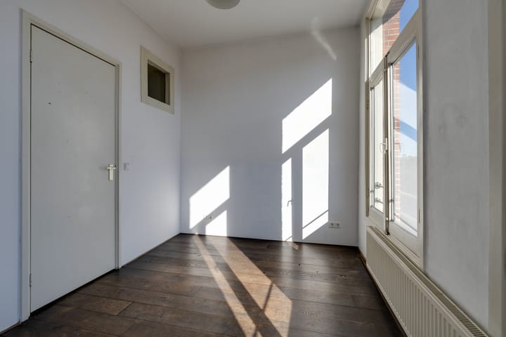 Foto 14 van Admiraal De Ruijterweg 181-3