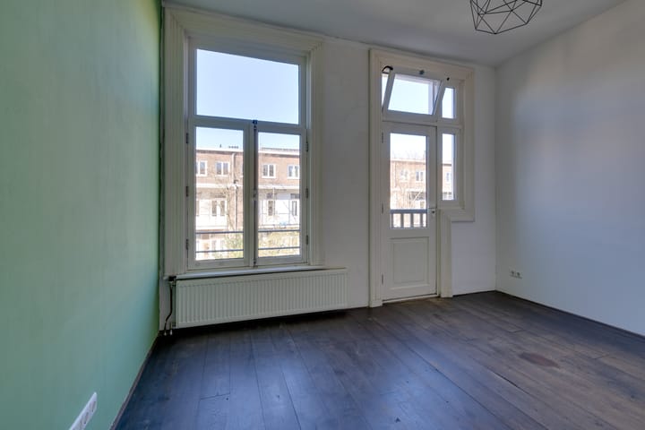 Foto 15 van Admiraal De Ruijterweg 181-3