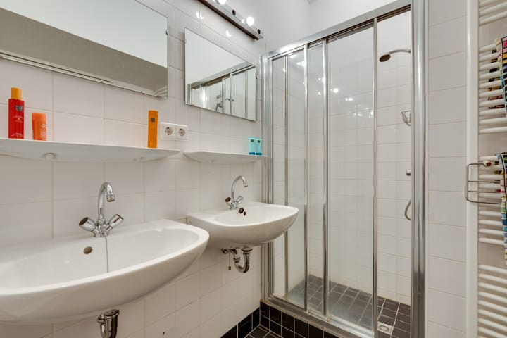 Foto 20 van Admiraal De Ruijterweg 181-3