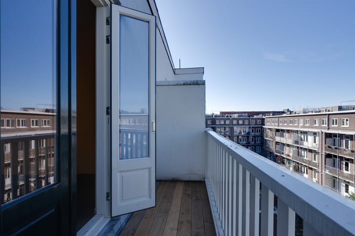 Foto 34 van Admiraal De Ruijterweg 181-3