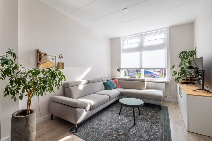 Photo 2 of Pathmosstraat 51