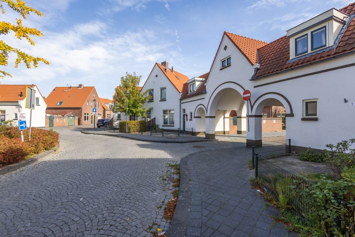 Photo 48 of Pathmosstraat 51