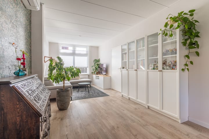 Photo 9 of Pathmosstraat 51