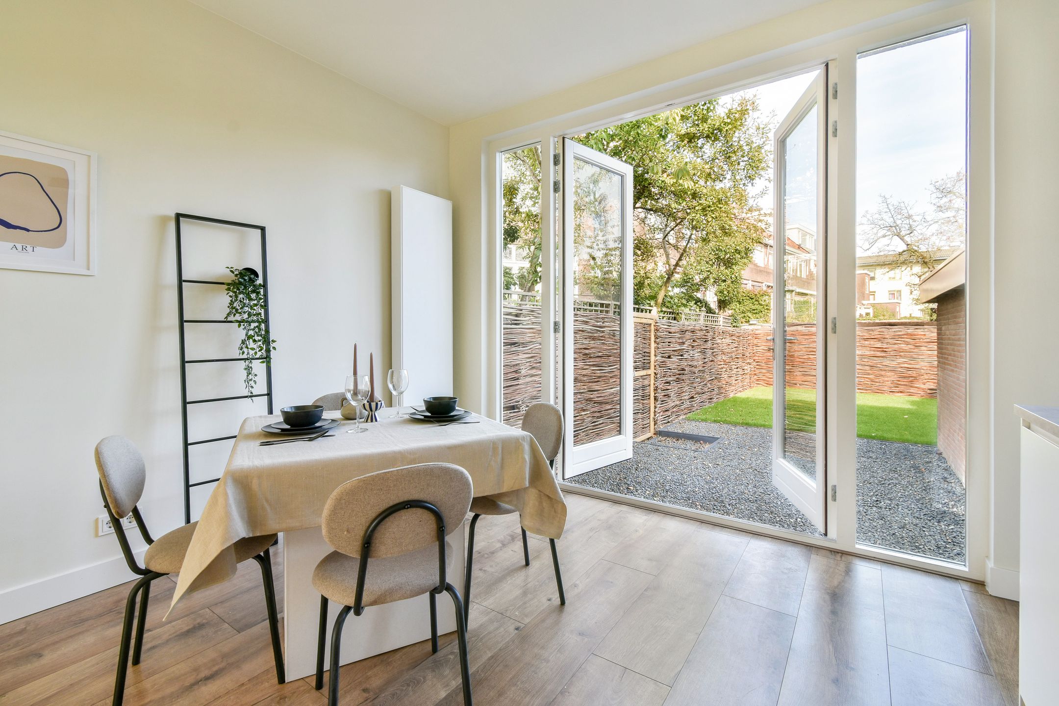 Photo 6 of Henriëtte Ronnerstraat 2