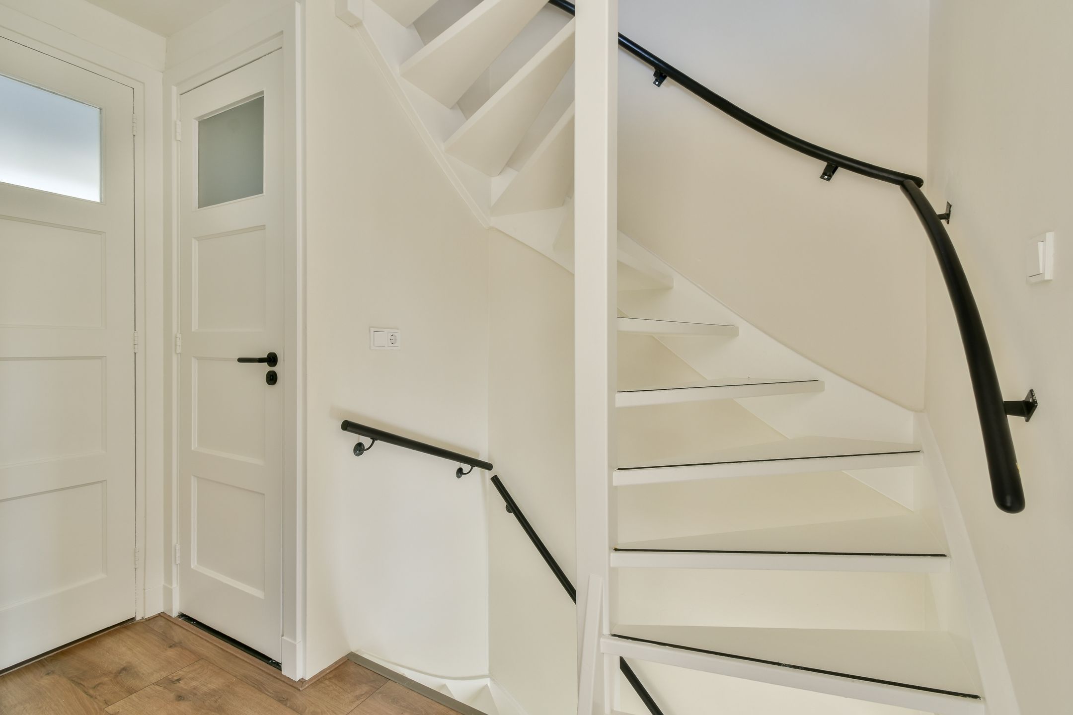 Photo 12 of Henriëtte Ronnerstraat 2