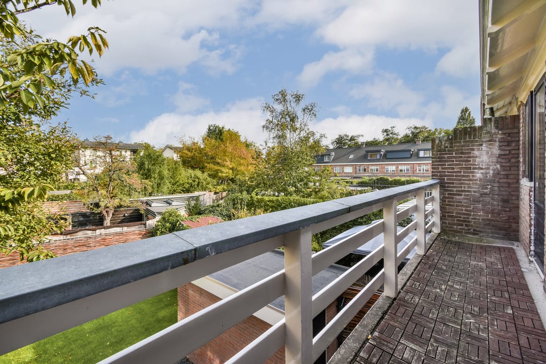 Photo 17 of Henriëtte Ronnerstraat 2