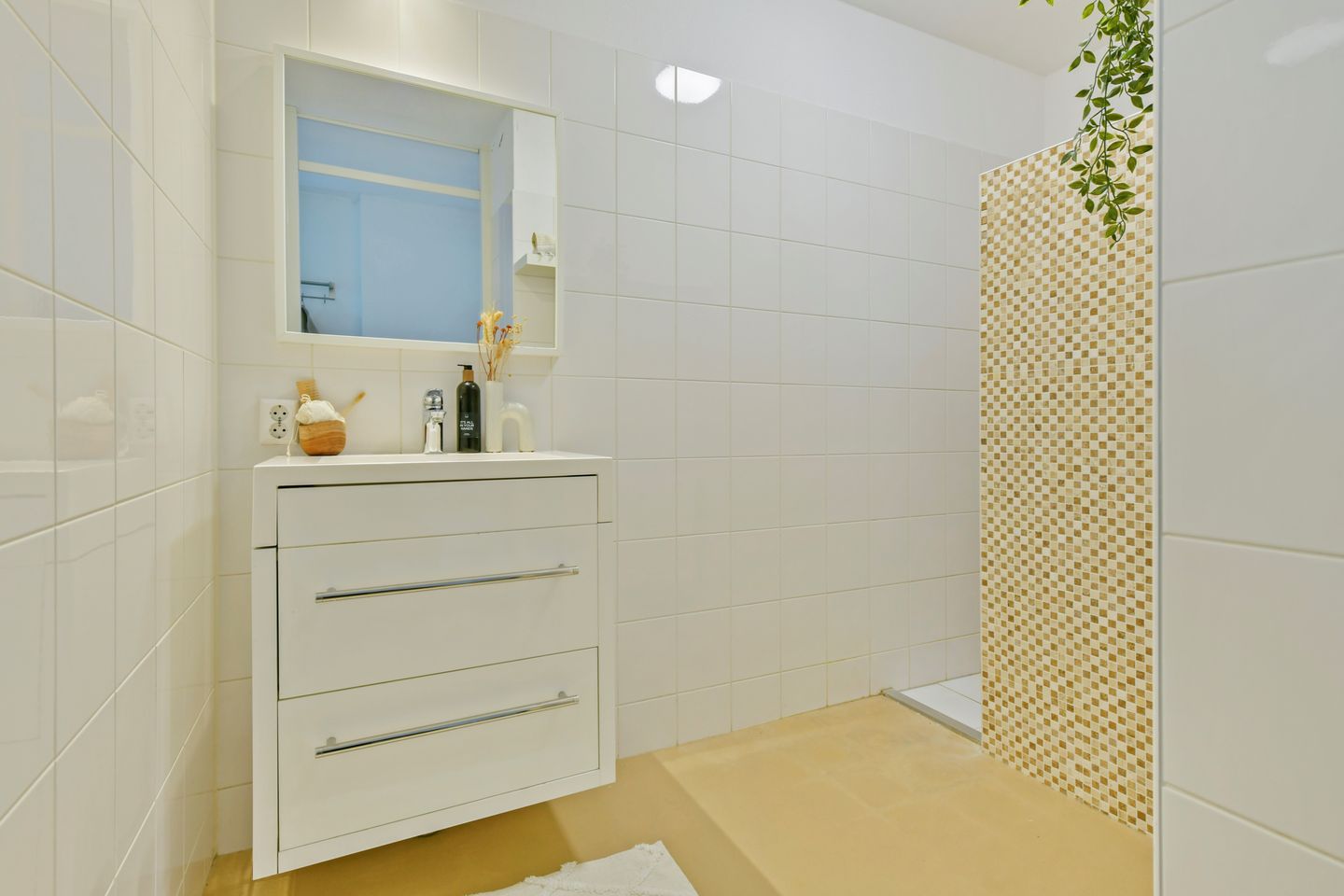 Foto 10 van Leeuwendalersweg 668