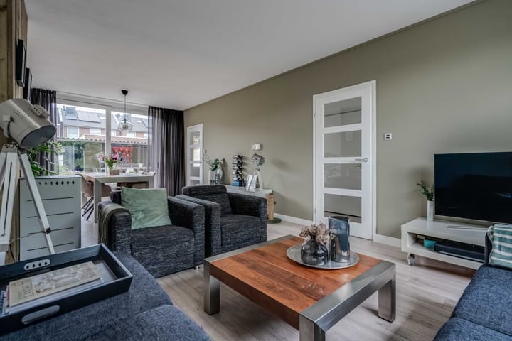 Foto 12 van Willem Egbertsstraat 17