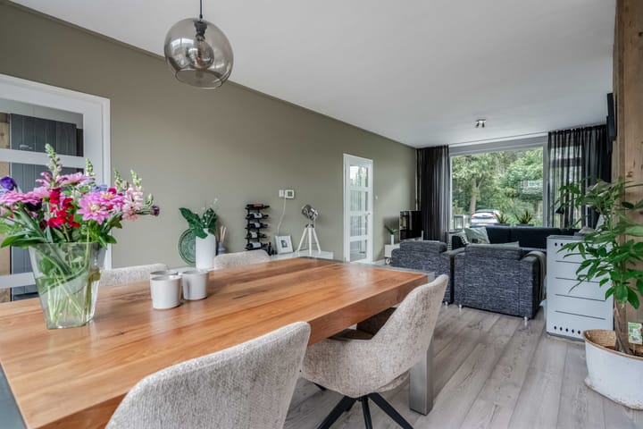 Foto 15 van Willem Egbertsstraat 17