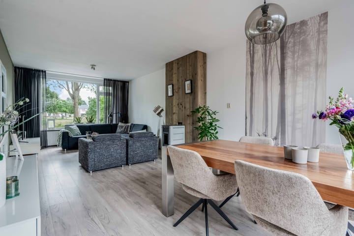 Foto 16 van Willem Egbertsstraat 17