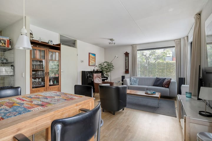 Foto 5 van Marga Klompélaan 88