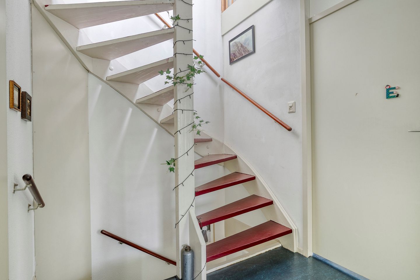 Foto 19 van Marga Klompélaan 88