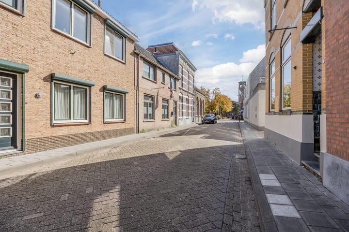 Foto 37 van Weststraat 3