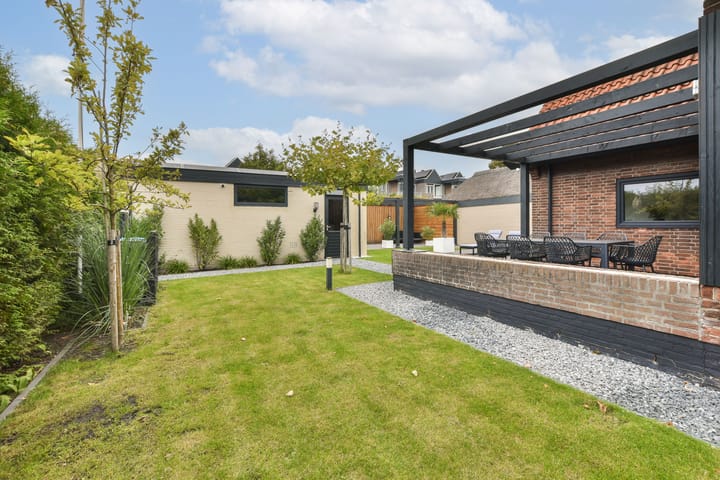 Photo 16 of Dorpsstraat 89