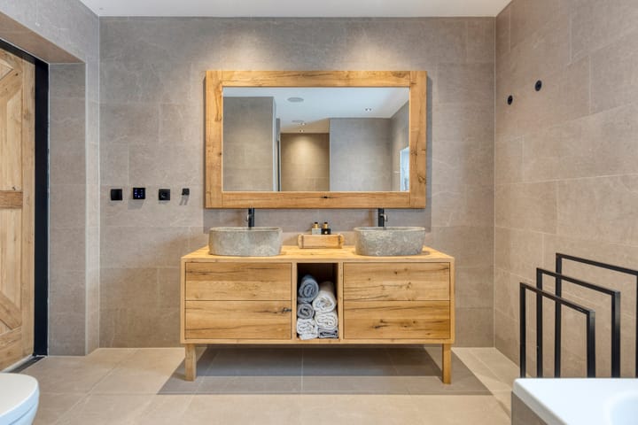 Photo 24 of Jeudestraat 77