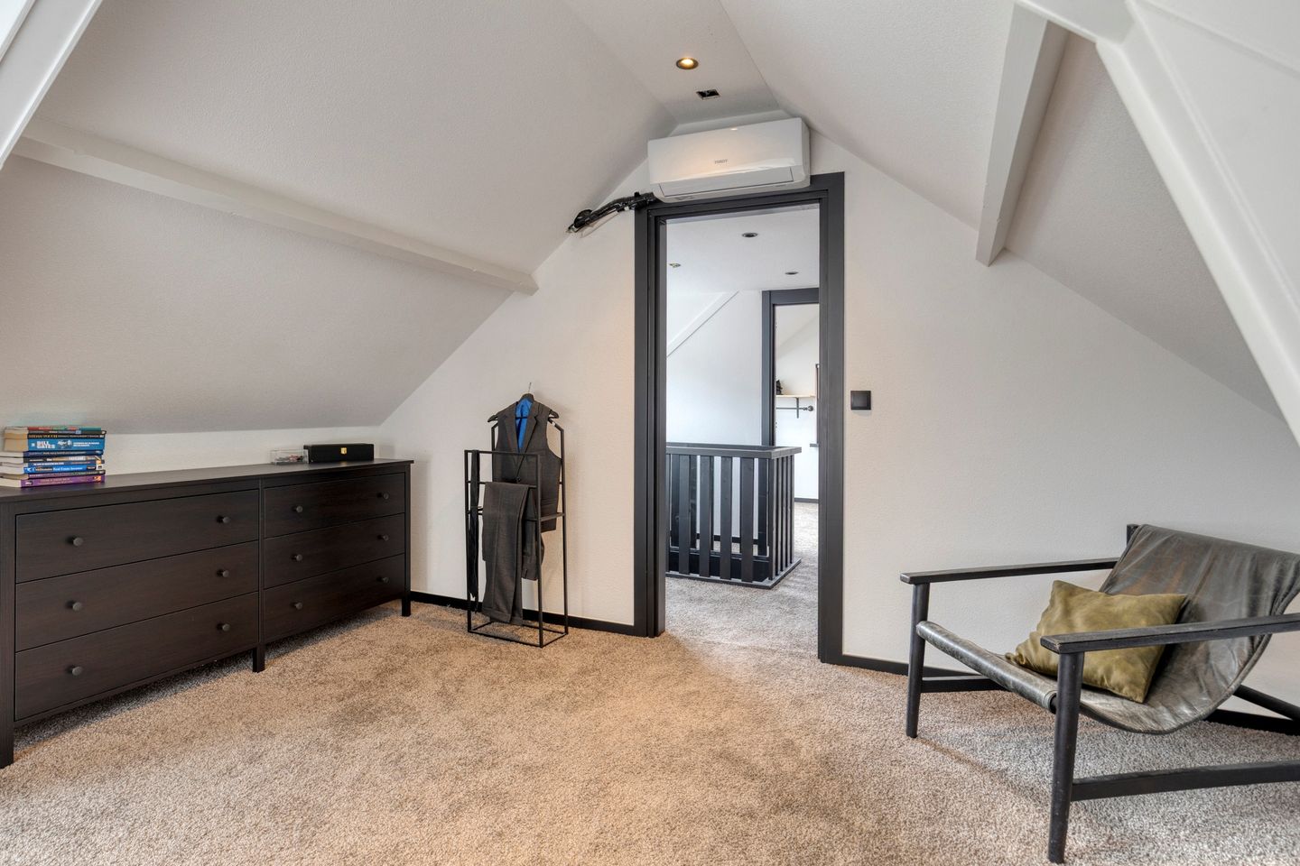 Foto 29 van Jeudestraat 77