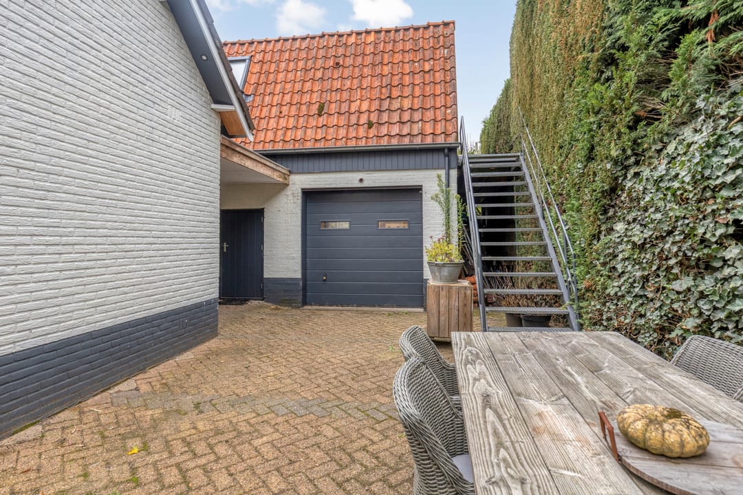 Foto 38 van Jeudestraat 77