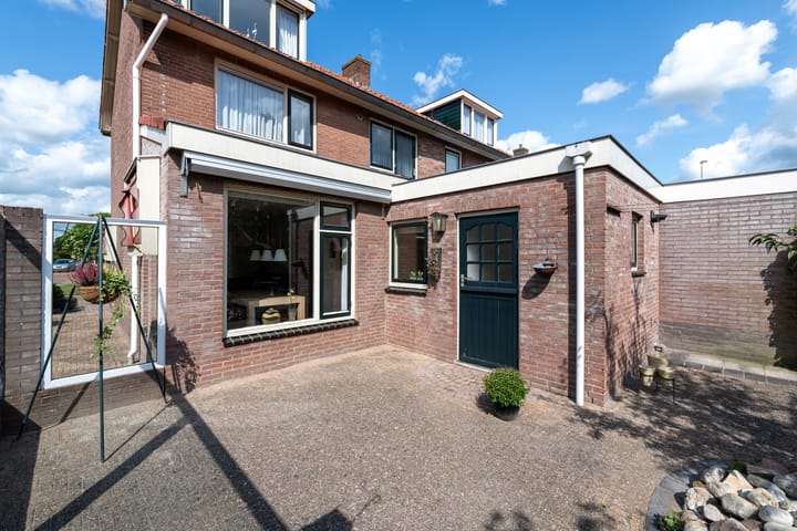 Foto 32 van Bernhardlaan 83