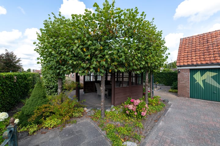 Foto 34 van Bernhardlaan 83