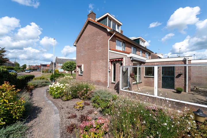 Foto 37 van Bernhardlaan 83