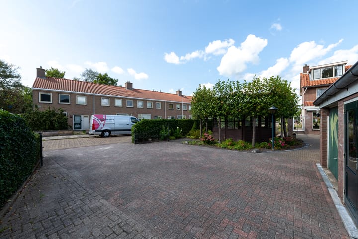 Foto 42 van Bernhardlaan 83