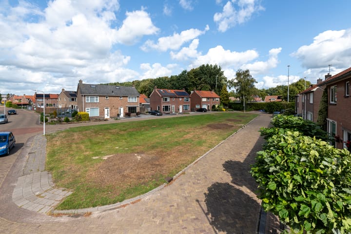 Foto 45 van Bernhardlaan 83