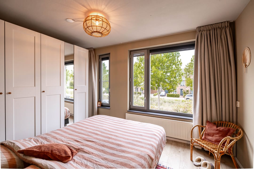 Photo 17 of Joeswerd 45