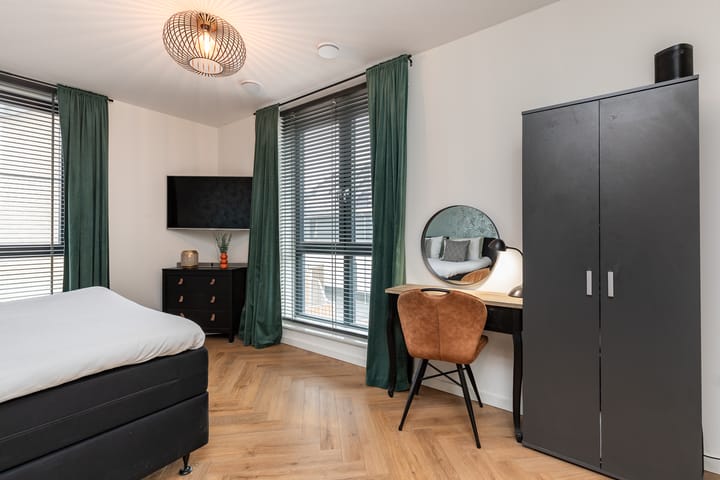 Foto 31 van Robert Hofstadterstraat 26